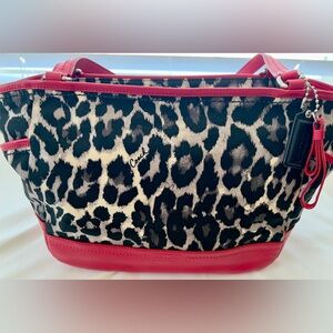 Coach Park Ocelot Leopard Print Canvas Red
Leather Trim Shoulder
Tote Bag NWOT
